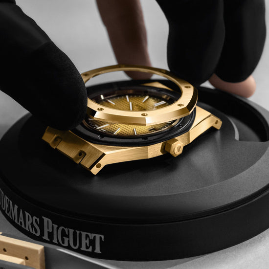 Audemars Piguet Royal Oak “Jumbo” Extra-Thin
