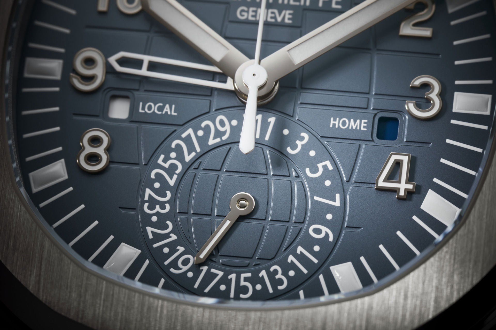 Patek Philippe Aquanaut Travel Time