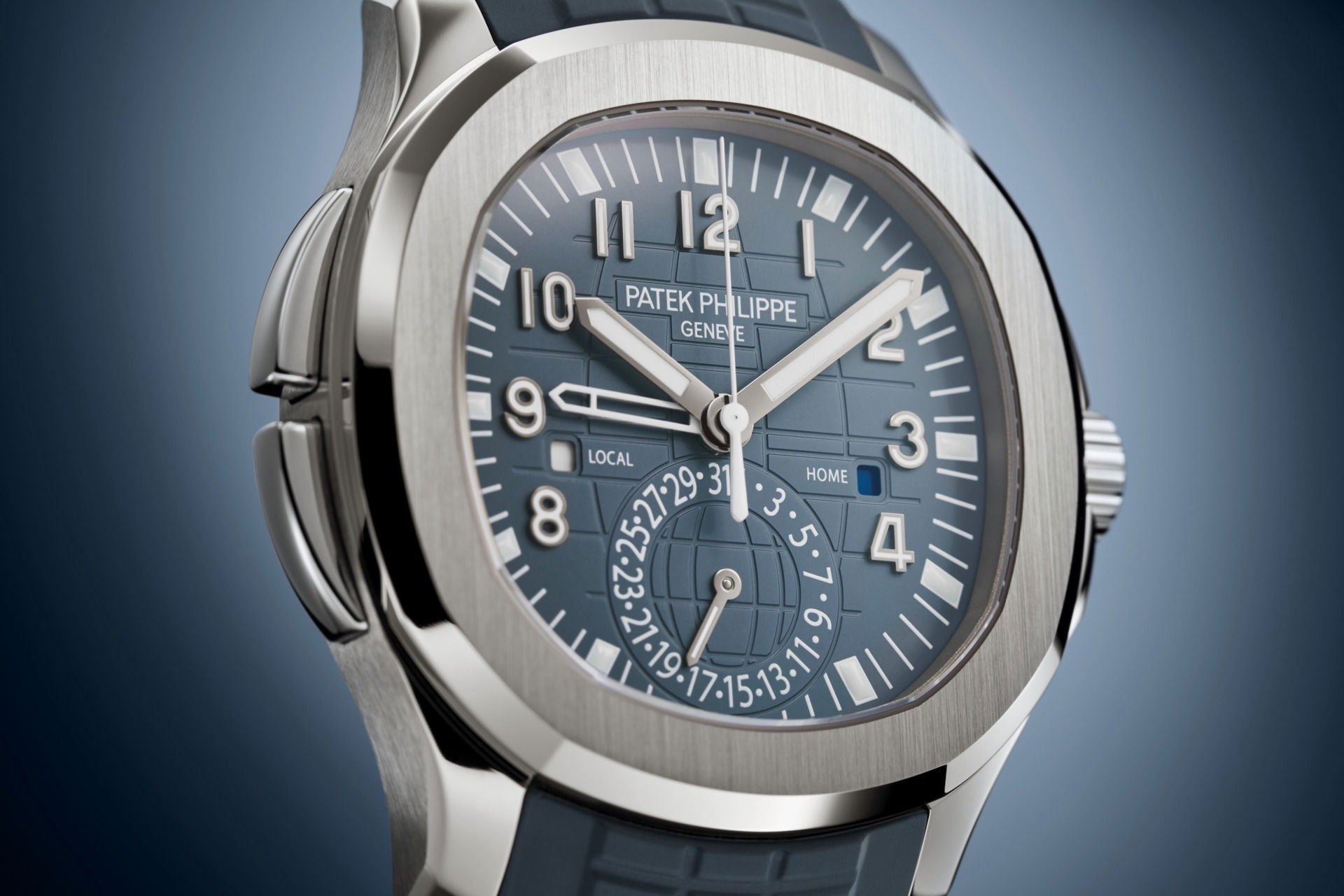 Patek Philippe Aquanaut Travel Time