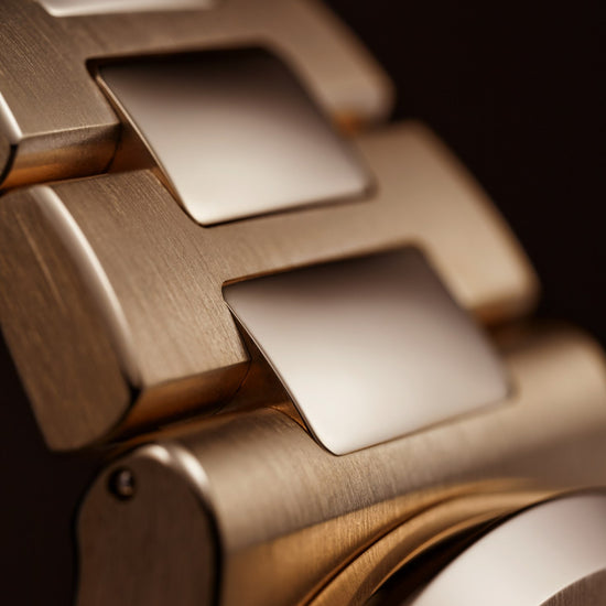 Patek Philippe Nautilus 5990/1R-001