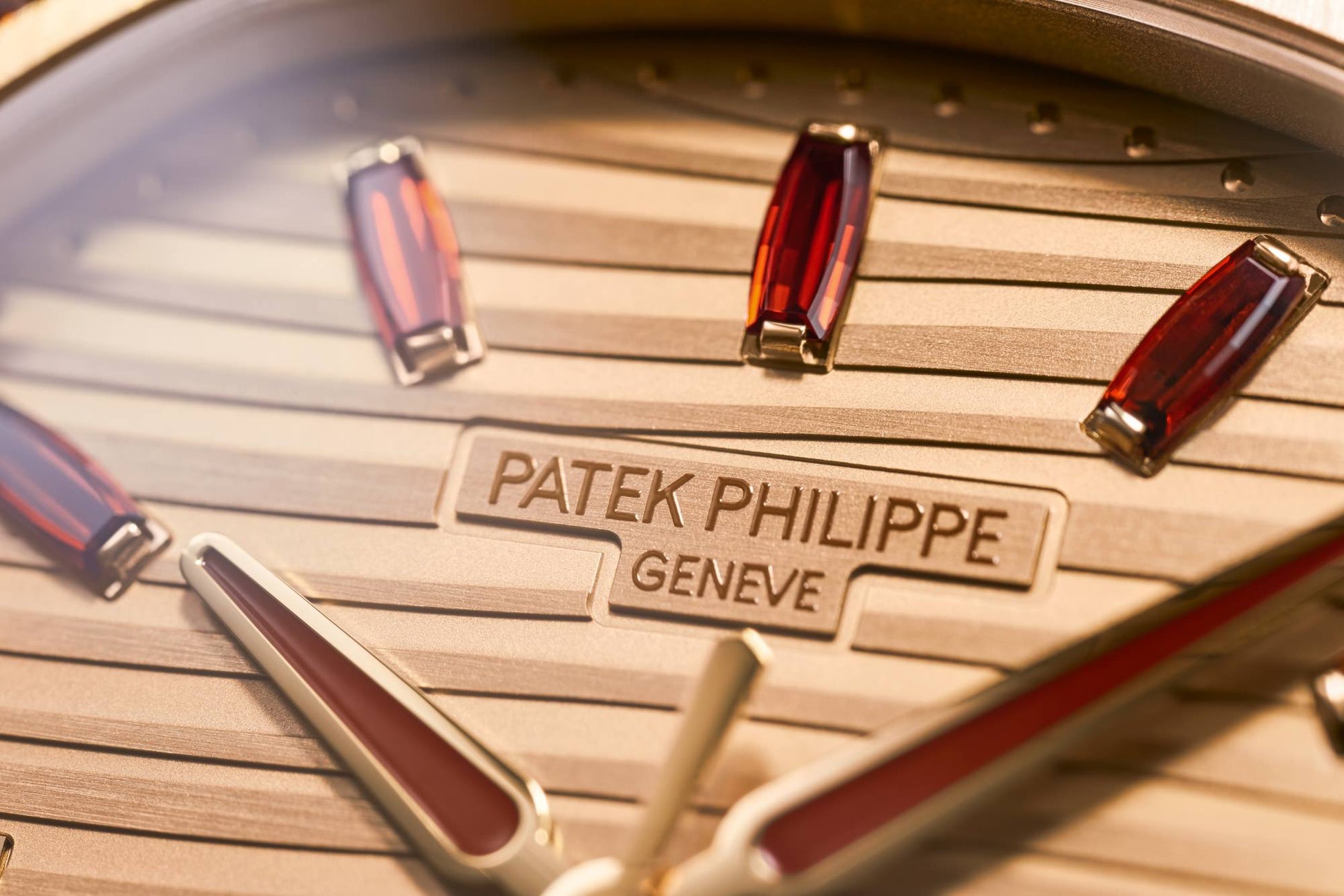 Patek Philippe Nautilus Joaillerie Ladies 7118/1300R-001