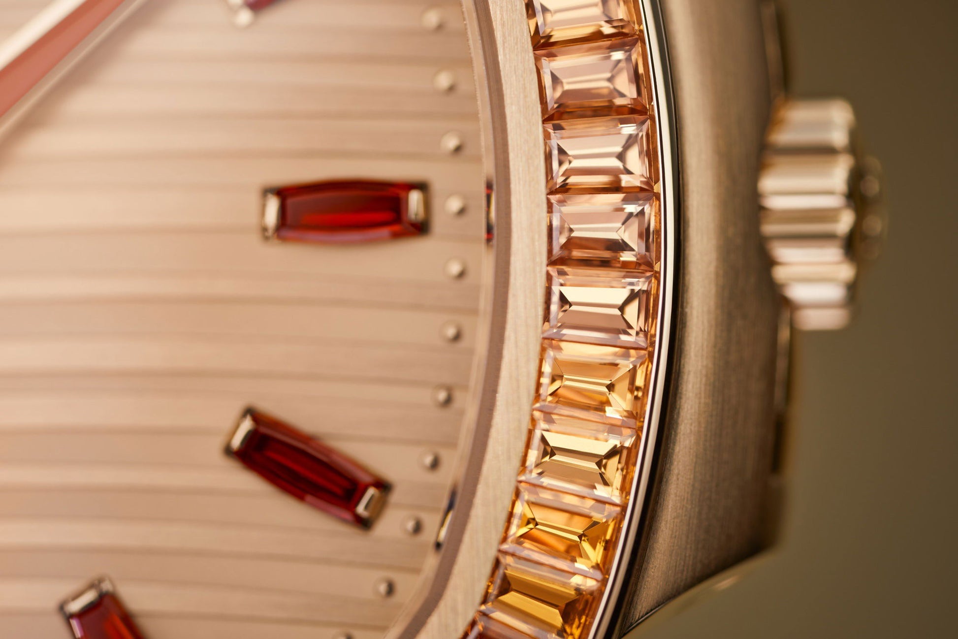 Patek Philippe Nautilus Joaillerie Ladies 7118/1300R-001