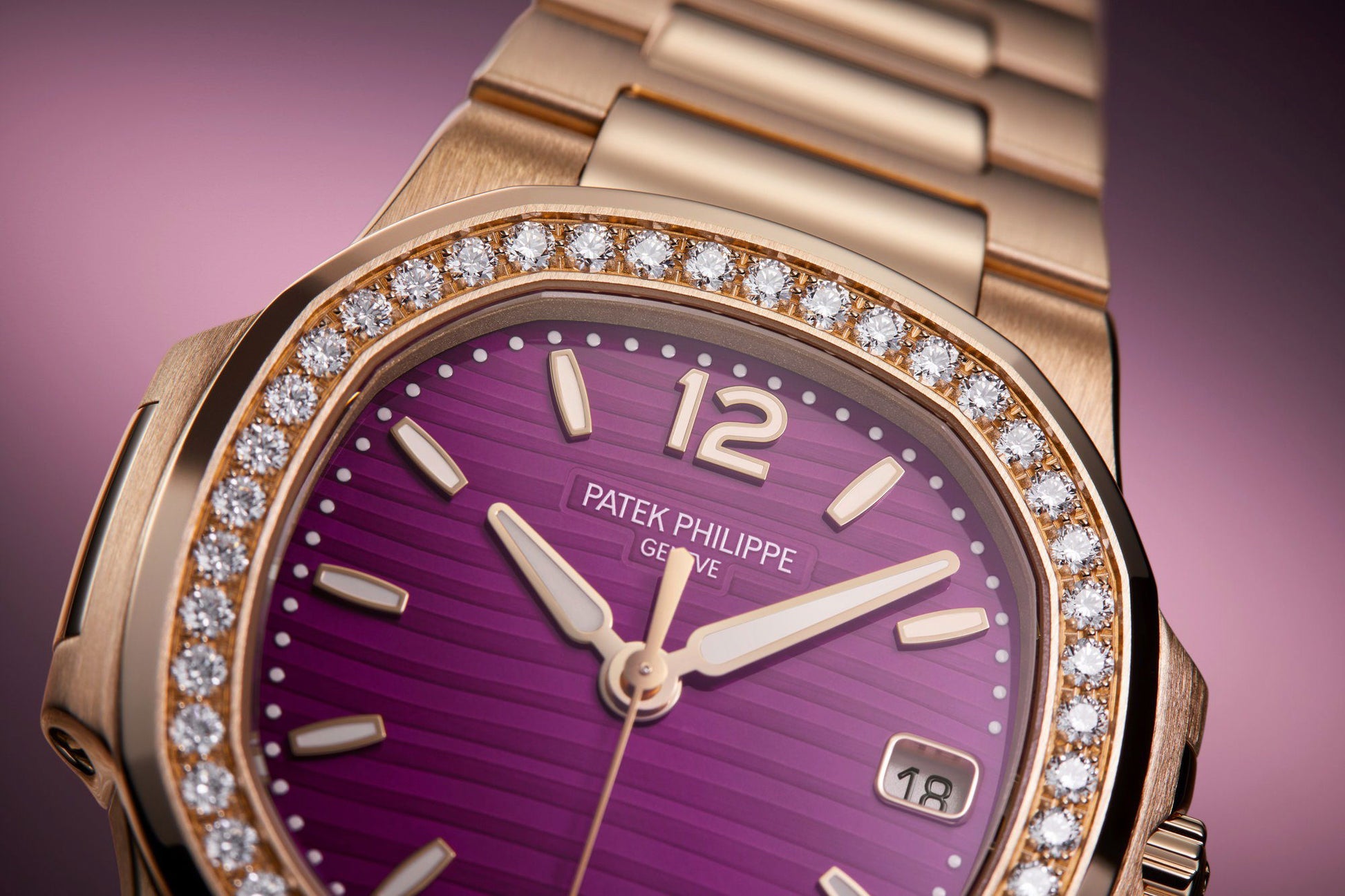 Patek Philippe Nautilus Ladies 7010/1R-013