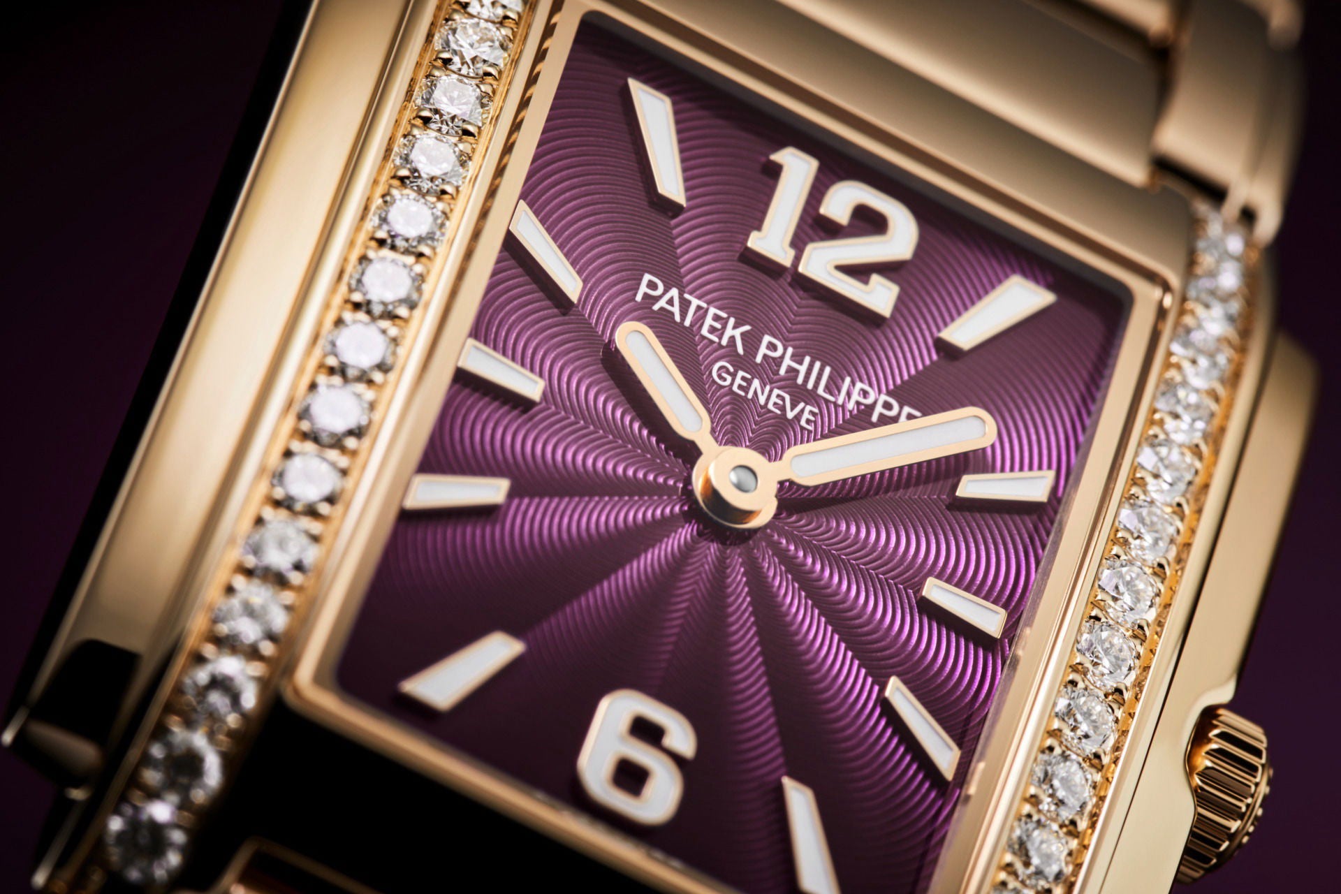 Patek Philippe Twenty-4 4910/1201R-010